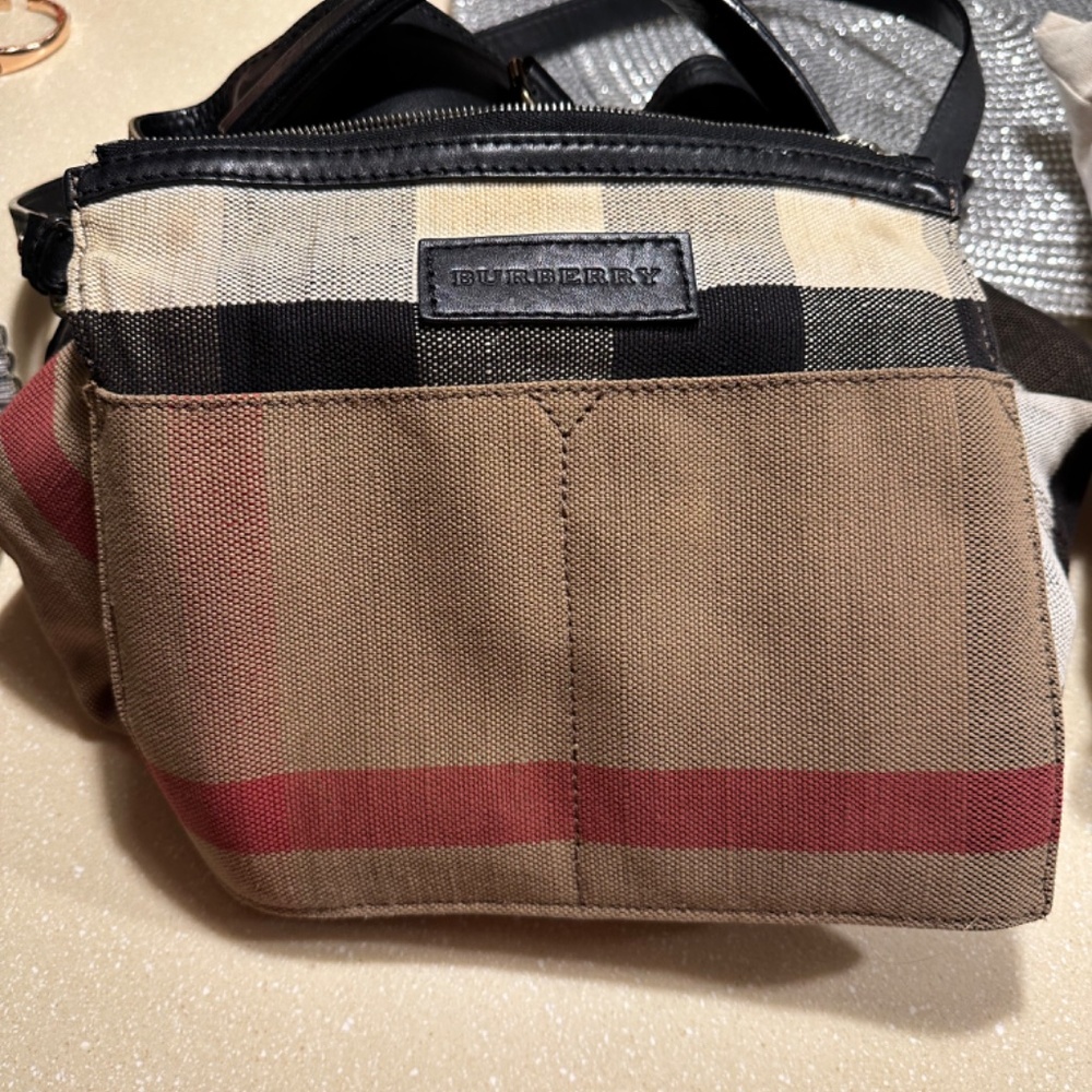BURBERRY HOBO BAG - Picture 11 of 12